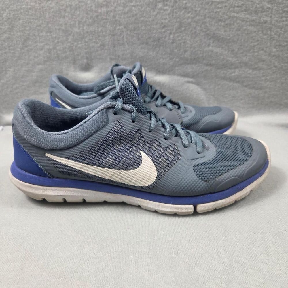 Nike Men's Blue and Navy Trainers